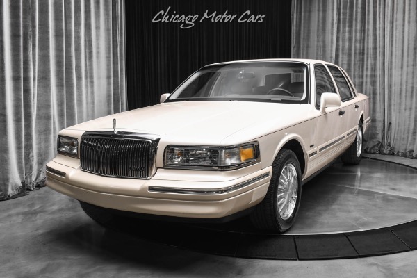 Used 1997 Lincoln Town Car Cartier Edition One Owner All Power options Last Year Cartier Leather for sale Sold at Chicago Motor Cars in West Chicago IL 60185 2