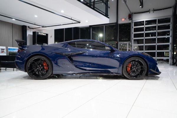 Used 2025 Chevrolet Corvette Z06 1LT Coupe Carbon Fiber Aero Ultimate Pkg ONLY 1k Miles HUGE MSRP for sale Sold at Chicago Motor Cars in West Chicago IL 60185 6