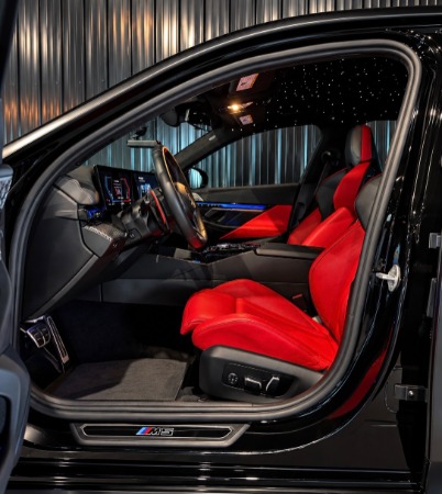 Used 2025 BMW M5 Custom Sedan Carbon, Executive & Driving Assist Pro Pkgs Carbon Fiber Trim for sale $169,500 at Chicago Motor Cars in West Chicago IL 60185 5