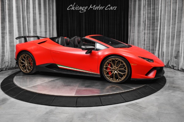 Used 2018 Lamborghini Huracan LP640-4 Performante Spyder Only 18k Miles Serviced Carbon Fiber LOADED for sale Sold at Chicago Motor Cars in West Chicago IL 60185 6