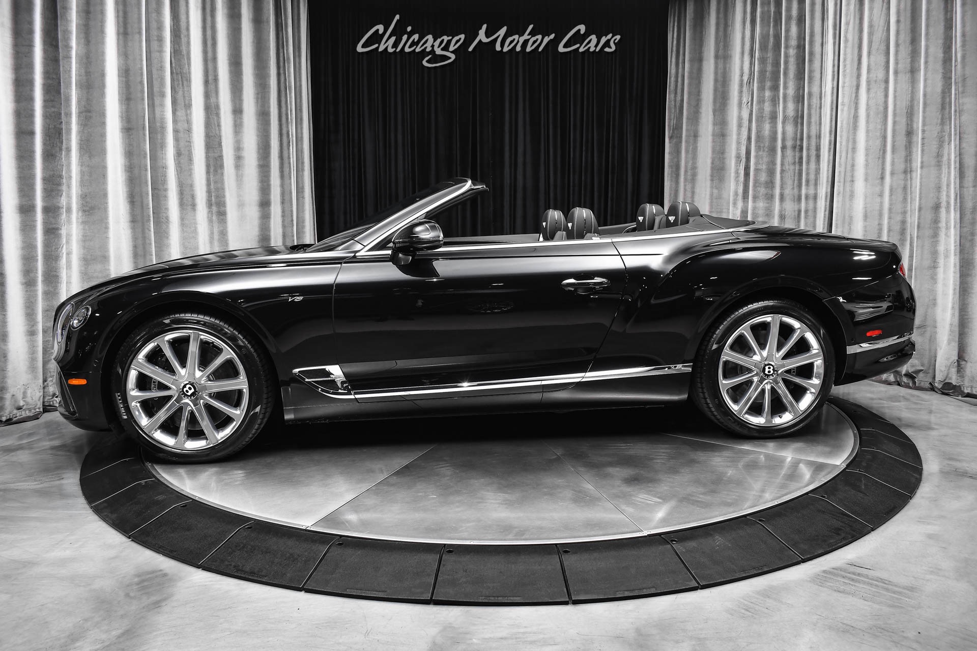 Used 2020 Bentley Continental GT Convertible V8 Rotating Display! City Spec! Only 1,700 Miles! for sale Sold at Chicago Motor Cars in West Chicago IL 60185 1