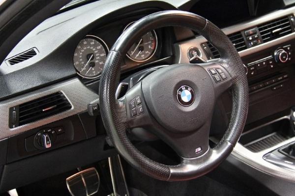 New-2011-BMW-335is-Sport