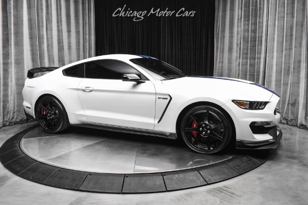 Used 2017 Ford Mustang Shelby GT350R 6 Speed Manual Recaro Seats GROUP 920A R Electronics PKG Only 9k Miles! for sale Sold at Chicago Motor Cars in West Chicago IL 60185 6
