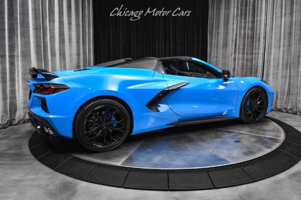 Used 2023 Chevrolet Corvette Stingray 2LT Front Axle Lifter GT2 Bucket Seats 2-Tone Interior Loaded for sale Sold at Chicago Motor Cars in West Chicago IL 60185 5