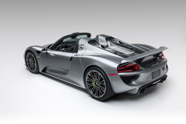 Used 2015 Porsche 918 Spyder Meteor Grey Metallic Carbon Fiber LOADED Serviced for sale Sold at Chicago Motor Cars in West Chicago IL 60185 5