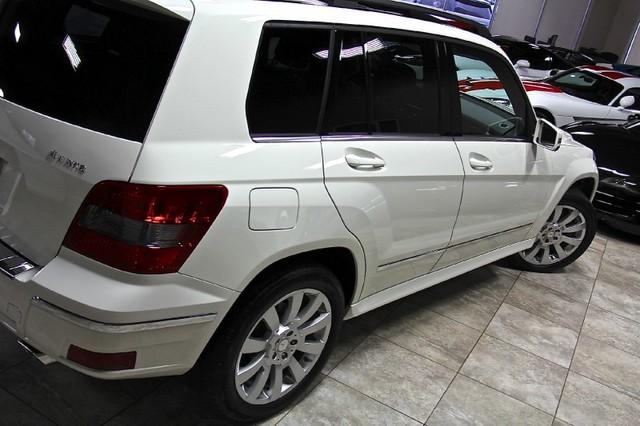 New-2011-Mercedes-Benz-GLK350-4-MATIC