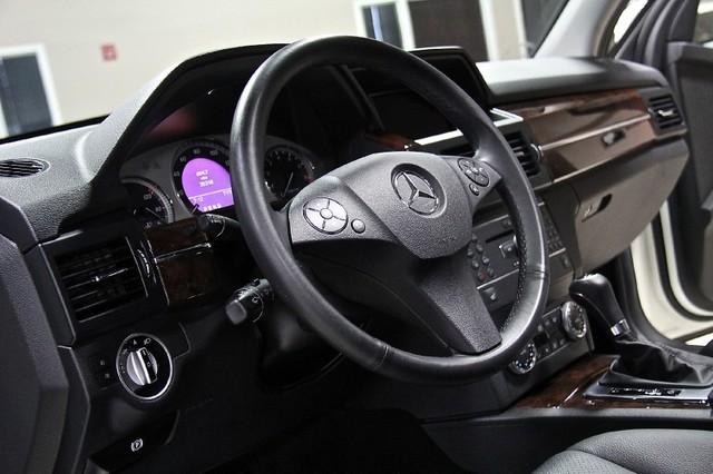 New-2011-Mercedes-Benz-GLK350-4-MATIC