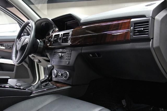 New-2011-Mercedes-Benz-GLK350-4-MATIC