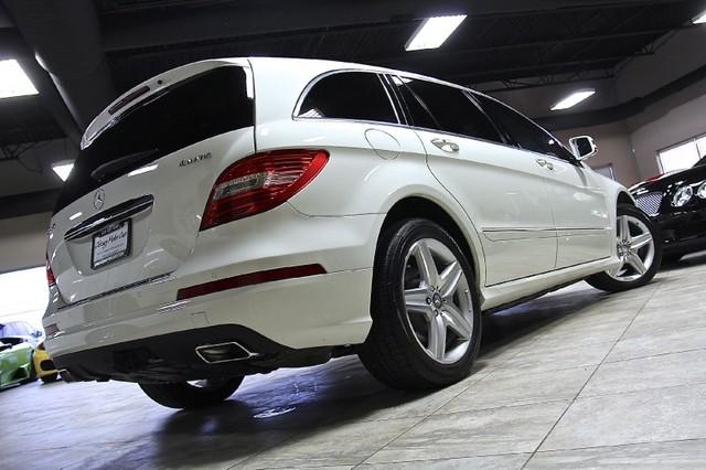 New-2011-Mercedes-Benz-R350-4-Matic-Sport