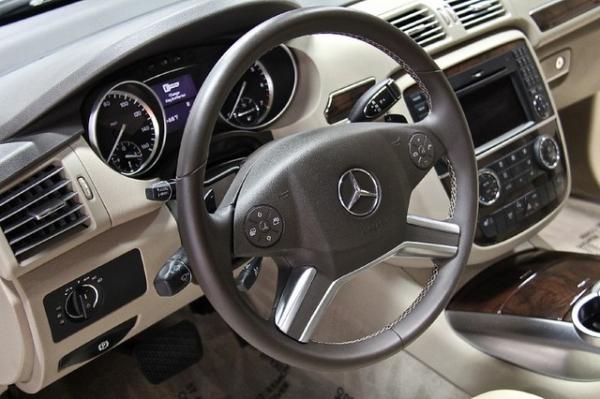 New-2011-Mercedes-Benz-R350-4-Matic-Sport