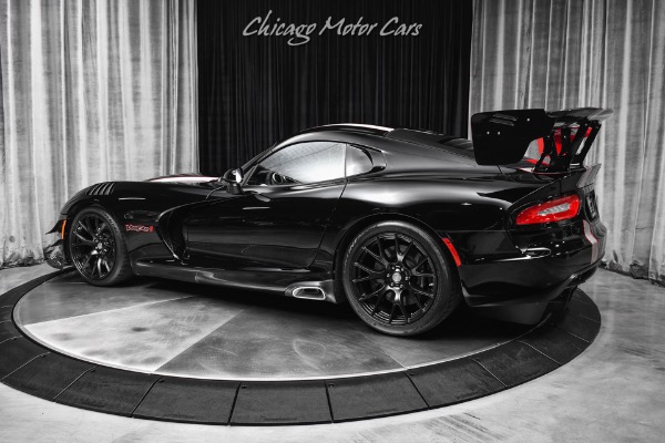 Used 2013 Dodge SRT Viper 8k Miles ACR Tribute Tons of Carbon Fiber HOT Color Combo 6 Vent Hood for sale Sold at Chicago Motor Cars in West Chicago IL 60185 3