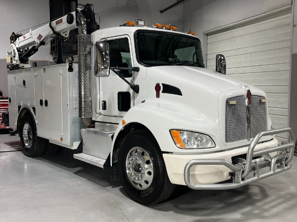 Used 2015 Kenworth T370 Service Truck W/ Crane for sale Sold at Chicago Motor Cars in West Chicago IL 60185 5