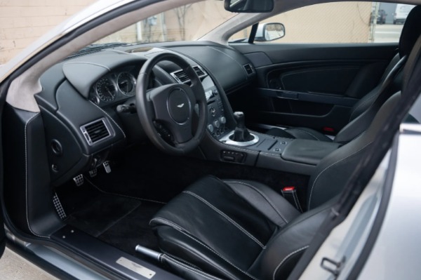 Used 2007 Aston Martin V8 Vantage for sale Sold at Chicago Motor Cars in West Chicago IL 60185 2