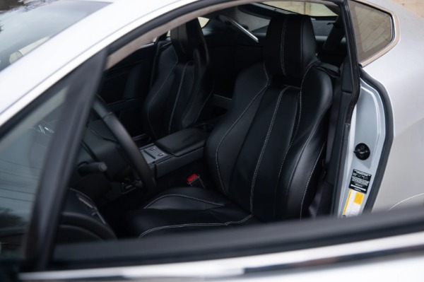 Used 2007 Aston Martin V8 Vantage for sale Sold at Chicago Motor Cars in West Chicago IL 60185 3