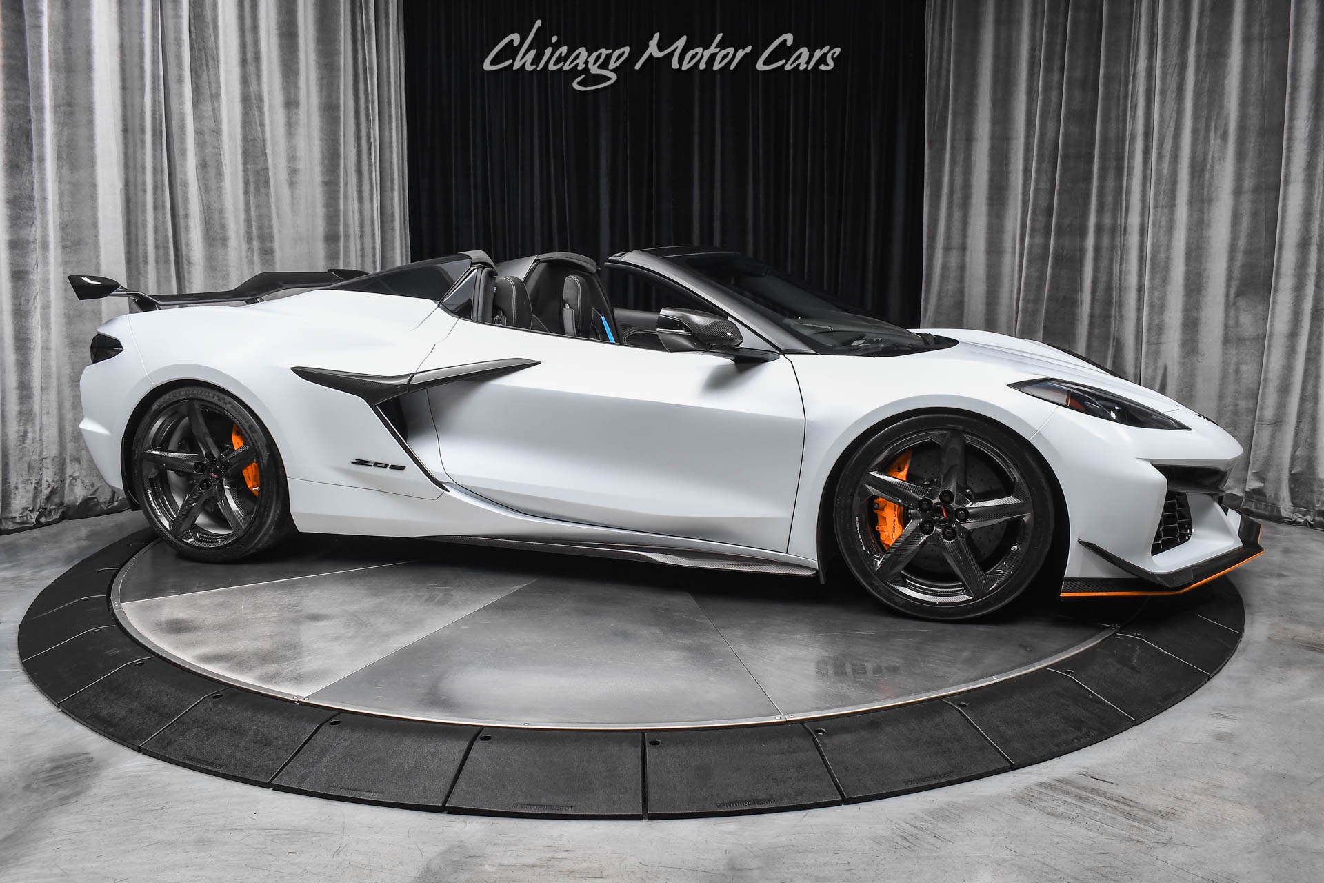 Used 2024 Chevrolet Corvette Z06 Convertible 3LZ Carbon Fiber