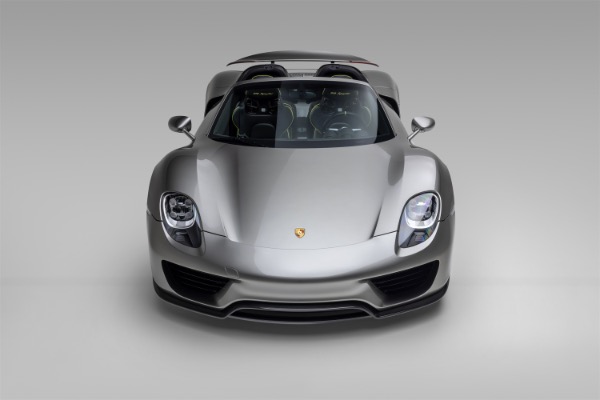 Used 2015 Porsche 918 Spyder Liquid Metal Silver Carbon Interior Pkg Carbon Diffuser Blades Front Lift for sale Sold at Chicago Motor Cars in West Chicago IL 60185 2