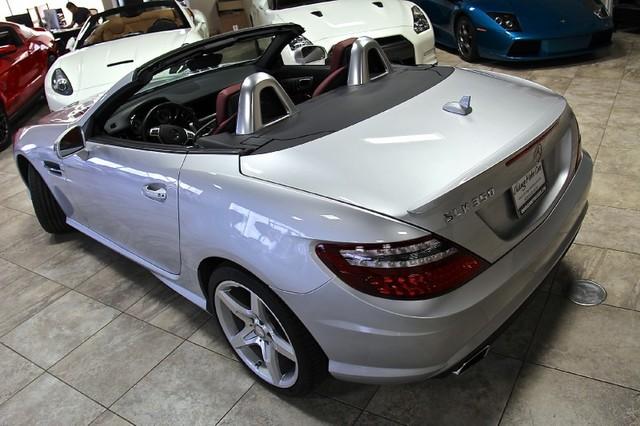 New-2012-Mercedes-Benz-SLK350-Sport