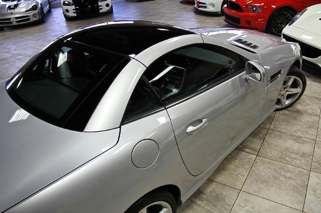 New-2012-Mercedes-Benz-SLK350-Sport