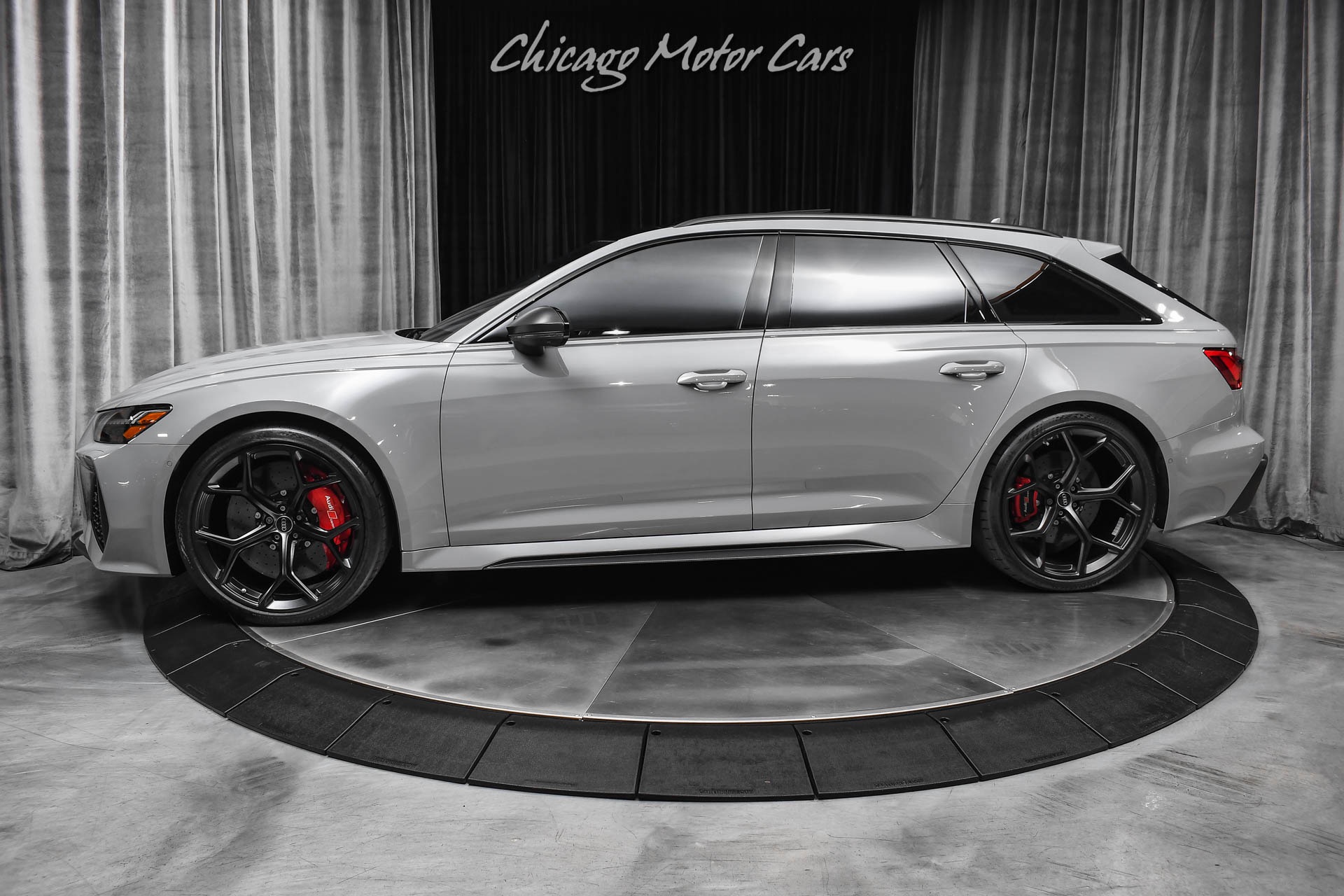 Used 2025 Audi RS6 Avant Performance 4.0T Quattro Carbon Ceramics Matte Carbon Pkg B&O 3D Sound $166k+ MSRP PPF for sale Sold at Chicago Motor Cars in West Chicago IL 60185 1