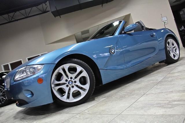 New-2005-BMW-Z4-30i-Sport