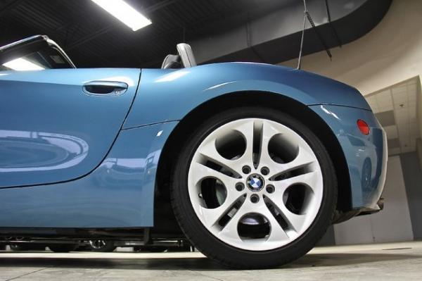 New-2005-BMW-Z4-30i-Sport