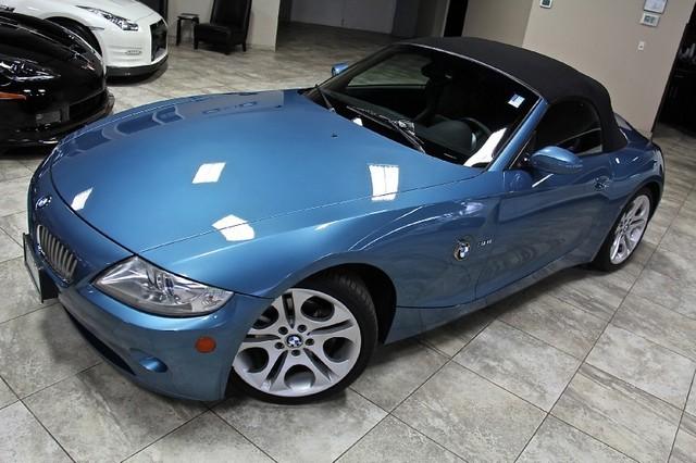 New-2005-BMW-Z4-30i-Sport