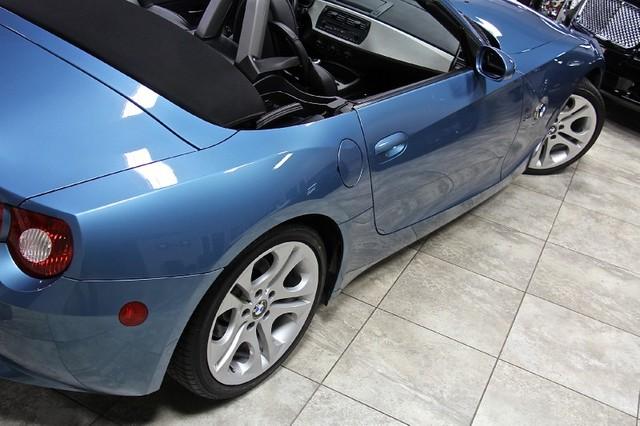 New-2005-BMW-Z4-30i-Sport