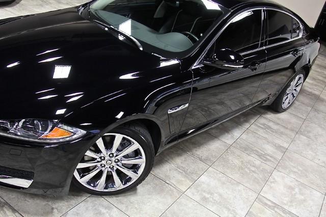 New-2012-Jaguar-XF-Portfolio