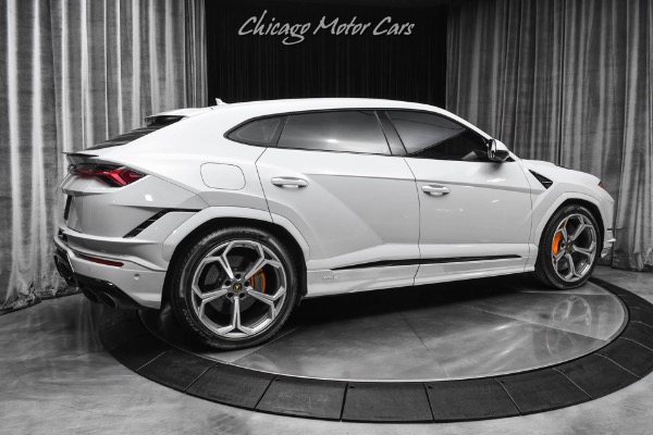 Used 2024 Lamborghini Urus S Only 13K Miles Grigio Hati RARE Carbon Fiber WARRANTY LOADED for sale Sold at Chicago Motor Cars in West Chicago IL 60185 5
