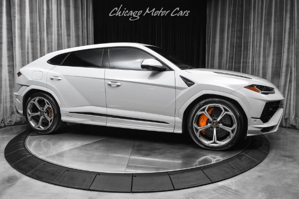 Used 2024 Lamborghini Urus S Only 13K Miles Grigio Hati RARE Carbon Fiber WARRANTY LOADED for sale Sold at Chicago Motor Cars in West Chicago IL 60185 6