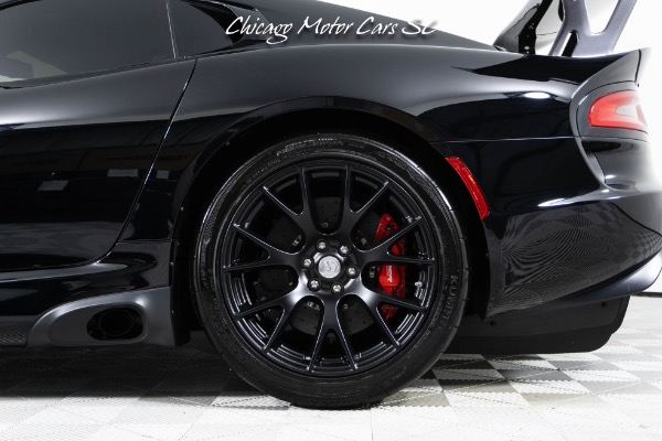 Used 2017 Dodge Viper GTC 1 of 31 VoooDoo II Edition Only 154 Miles ACR Package Sinister Spec for sale Sold at Chicago Motor Cars in West Chicago IL 60185 4