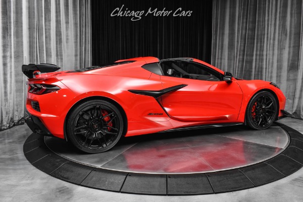 Used 2024 Chevrolet Corvette Z06 Coupe 2LZ Z07 Performance Pkg! Painted Carbon Aero! GT2 Buckets! for sale $124,800 at Chicago Motor Cars in West Chicago IL 60185 5
