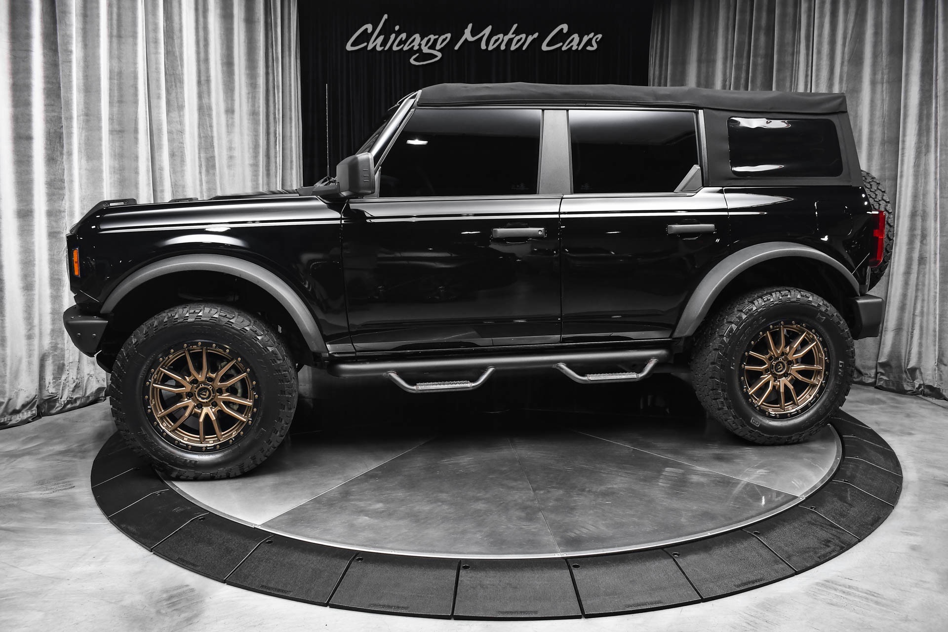 Used 2022 Ford Bronco Upgraded Wheels and Tires Running Boards HD Modular front Bumper for sale Sold at Chicago Motor Cars in West Chicago IL 60185 1