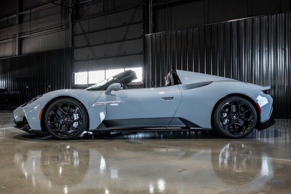Used 2023 Maserati MC20 Cielo Convertible MSRP $298k+ Only 2600 Miles! Ceramic Brakes Carbon Fiber Pkg! for sale Sold at Chicago Motor Cars in West Chicago IL 60185 5