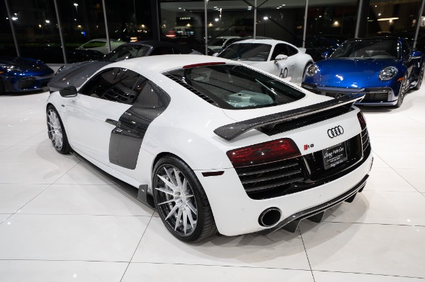 Used 2014 Audi R8 V10 RARE Gated 6-Spd Manual Collector Car Carbon Blades Ceramic Brakes for sale $235,800 at Chicago Motor Cars in West Chicago IL 60185 2