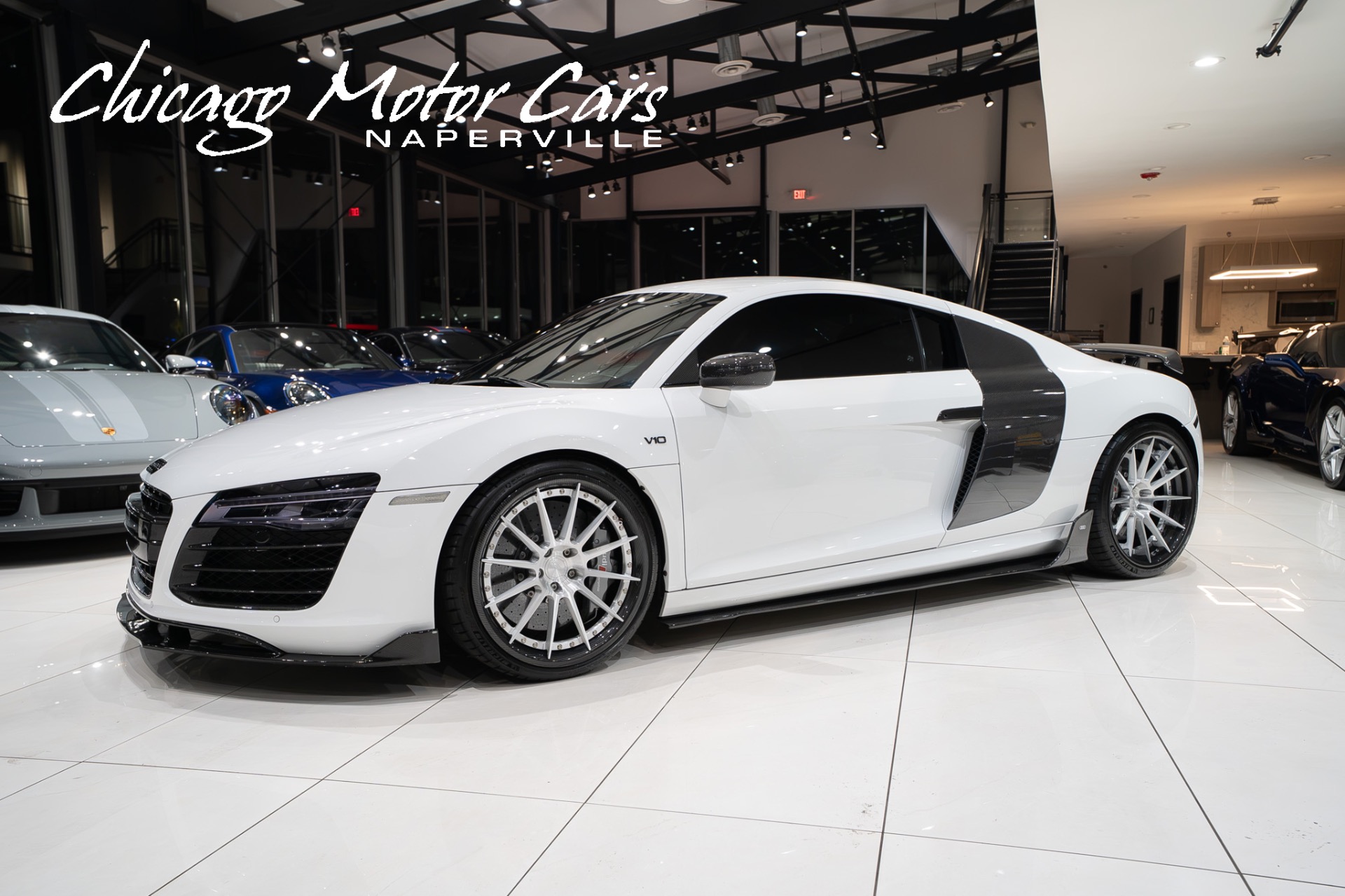 Used 2014 Audi R8 V10 RARE Gated 6-Spd Manual Collector Car Carbon Blades Ceramic Brakes for sale $235,800 at Chicago Motor Cars in West Chicago IL 60185 1