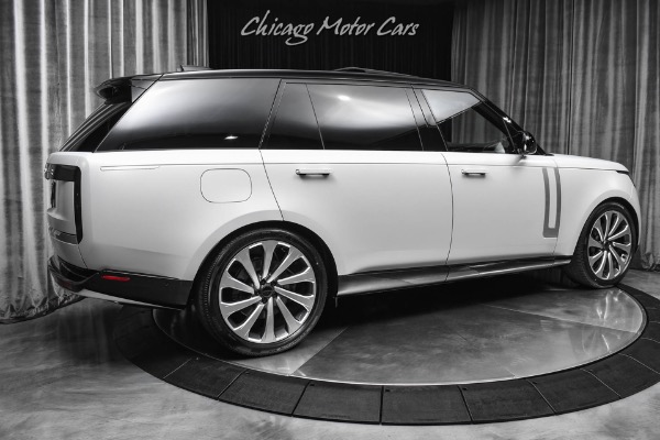 Used 2026 Land Rover Range Rover P530 Autobiography LWB 7 Seater Rear Entertainment Cold Climate Pack for sale $195,800 at Chicago Motor Cars in West Chicago IL 60185 5