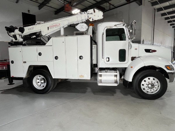 Used 2010 Peterbilt 335 Service Truck W/ Crane for sale Sold at Chicago Motor Cars in West Chicago IL 60185 4