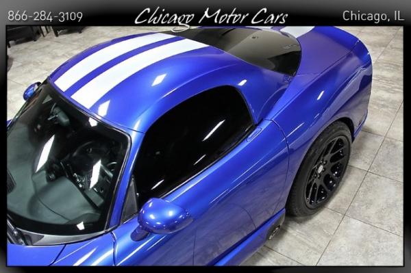 Used-2006-Dodge-Viper-SRT10