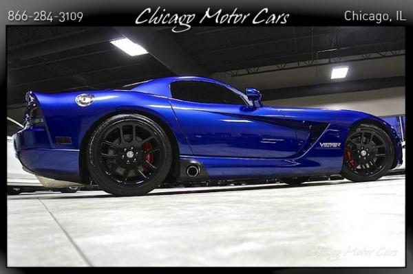 Used-2006-Dodge-Viper-SRT10