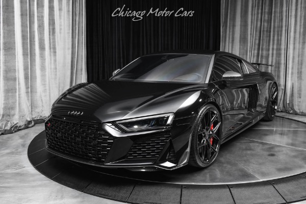 Used 2022 Audi R8 5.2 Quattro V10 Performance Carbon Optic B&O Sound Vossen Wheels LOADED for sale Sold at Chicago Motor Cars in West Chicago IL 60185 2