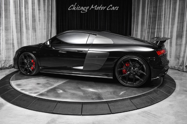 Used 2022 Audi R8 5.2 Quattro V10 Performance Carbon Optic B&O Sound Vossen Wheels LOADED for sale Sold at Chicago Motor Cars in West Chicago IL 60185 3