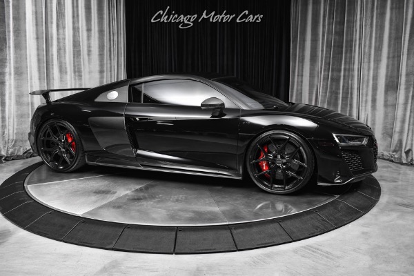 Used 2022 Audi R8 5.2 Quattro V10 Performance Carbon Optic B&O Sound Vossen Wheels LOADED for sale Sold at Chicago Motor Cars in West Chicago IL 60185 6