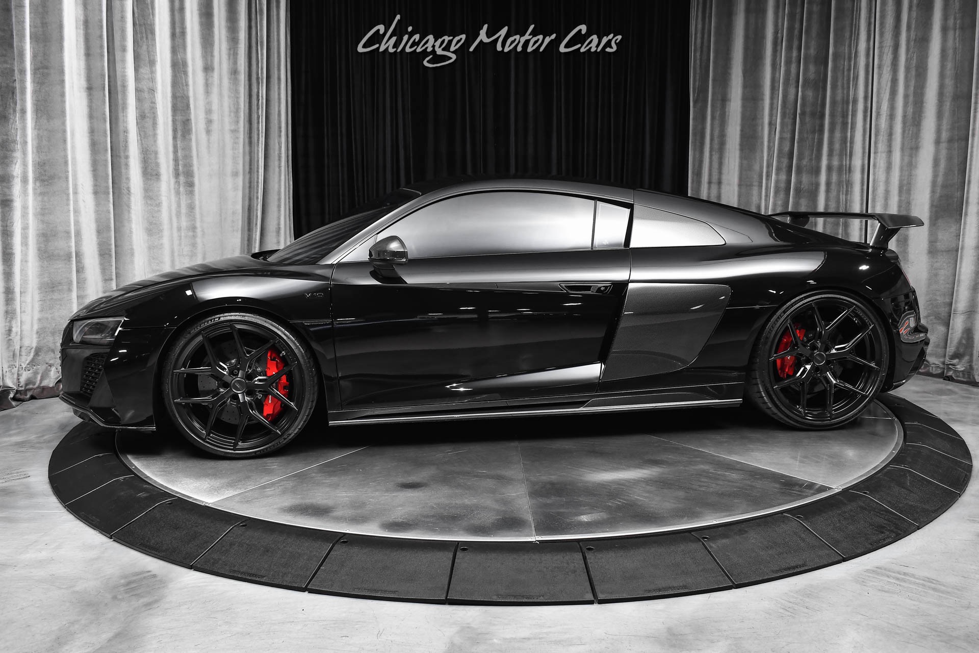 Used 2022 Audi R8 5.2 Quattro V10 Performance Carbon Optic B&O Sound Vossen Wheels LOADED for sale Sold at Chicago Motor Cars in West Chicago IL 60185 1