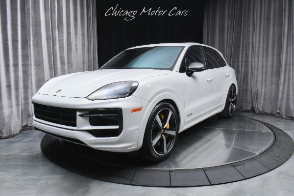 Used 2025 Porsche Cayenne GTS SUV Panoroof Bose Sound Carbon Fiber Interior & Exterior Trim Sport Seats for sale $131,800 at Chicago Motor Cars in West Chicago IL 60185 2