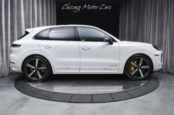 Used 2025 Porsche Cayenne GTS SUV Panoroof Bose Sound Carbon Fiber Interior & Exterior Trim Sport Seats for sale $131,800 at Chicago Motor Cars in West Chicago IL 60185 6