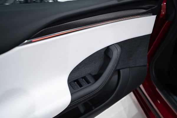 Used 2026 Tesla Model S Plaid Only 948 Miles FINAL Production Year Ultra Red LOADED for sale Sold at Chicago Motor Cars in West Chicago IL 60185 6