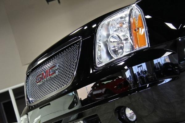 New-2011-GMC-Yukon-Denali