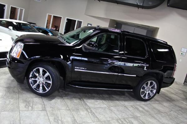 New-2011-GMC-Yukon-Denali