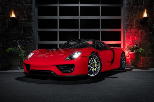 Used 2015 Porsche 918 Spyder Weissach Package Only 2400 Miles Front Axle Lift CXX Options! Carbon Fiber! for sale Sold at Chicago Motor Cars in West Chicago IL 60185 2